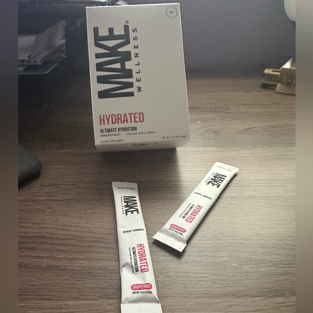 MAKE Wellness Hydrated Supplement
